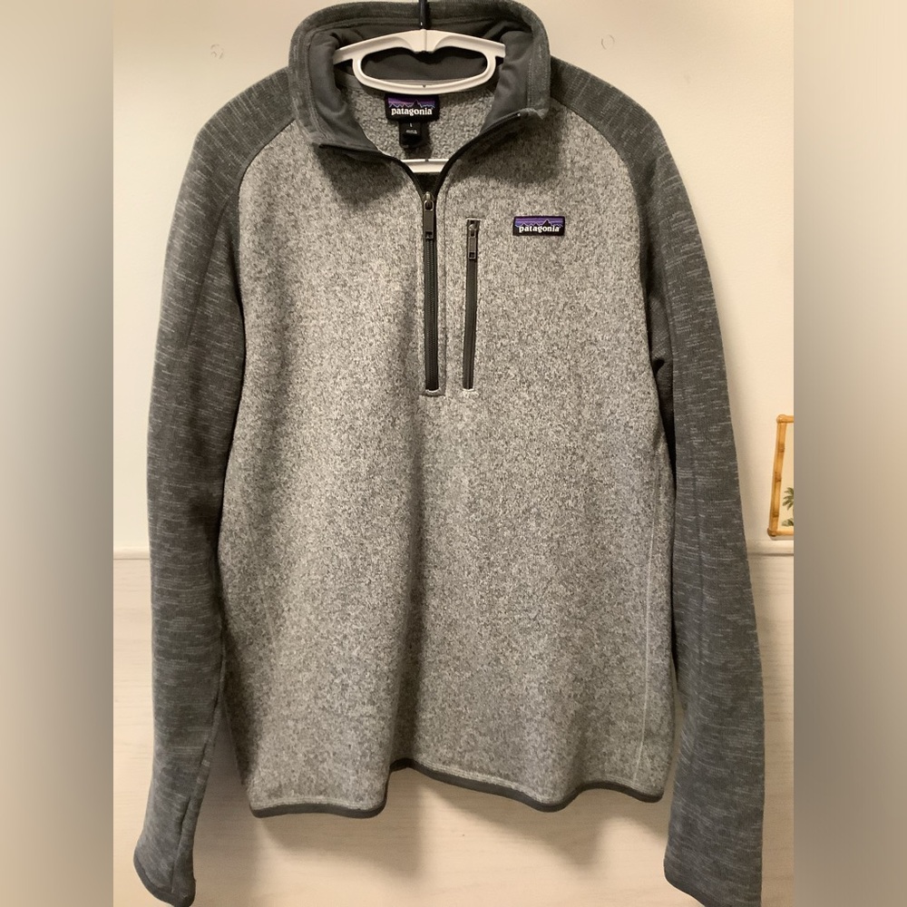 MINT PATAGONIA 2 TONE GREY LARGE  MENS 1/4 zip FLEECE